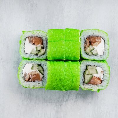 Ролл Скитлс в Yummy yummy по цене 330 ₽