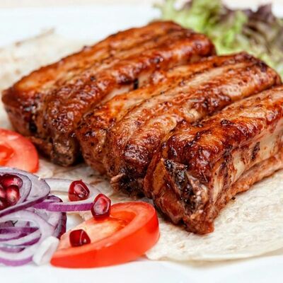 Шашлык из свиных ребер в Шашлык от души по цене 660 ₽