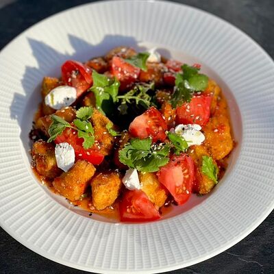 Теплый салат с баклажанами в Berberry & ptichka по цене 599 ₽