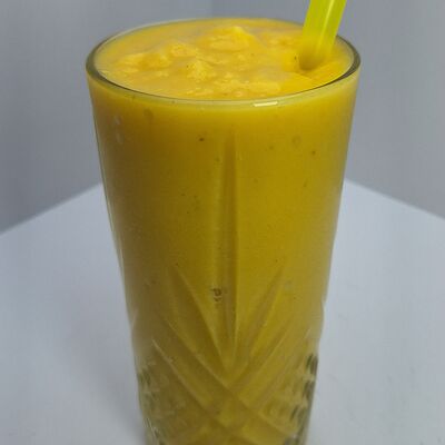 Смузи Манго-Ананас-Банан в Smart Cafe по цене 580 ₽