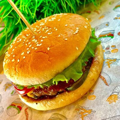 Бургер с куриной котлетойв Сытый Серж по цене 450 ₽