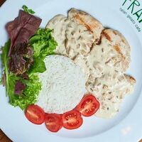 Медальоны из индейки в Франческо