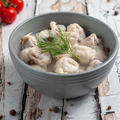 Пельмени в бульоне в Кроко конди по цене 330 ₽