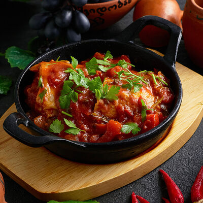 Чахохбили из куры в Лагидзе по цене 460 ₽