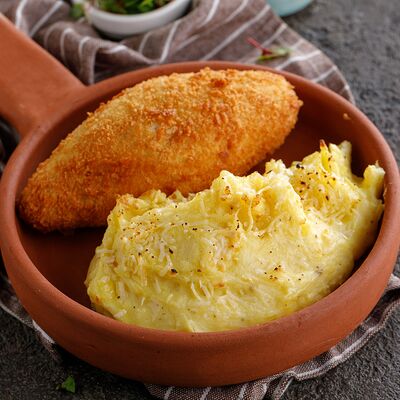 Хрустящая котлета с трюфельным пюре в ЛарисуВаннуХочу по цене 690