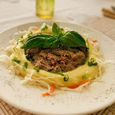 Рваная говядина в сметане в Троицкий по цене 1100 ₽