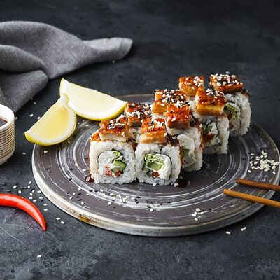 Ролл Дракон в SUSHIBOX по цене 569 ₽