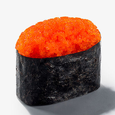 Гункан с тобико в Вкус и лосось по цене 200 ₽