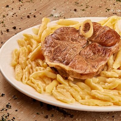 Хинкал-Галушки с отварной говядинойв Вкус Дагестана по цене 1180 ₽