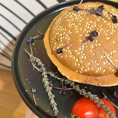 Ufo-бургер с курицейв Foodlink по цене 400 ₽