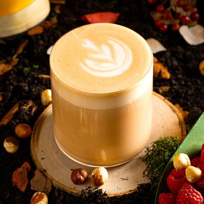 Капучино Малиновый Орешек в Baggins Сoffee по цене 415 ₽