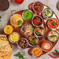 Логотип Curry индийская кухня Халяль Halal