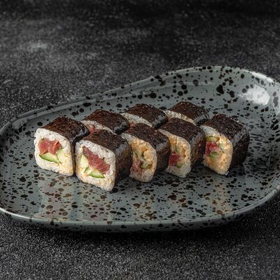 Острый ролл с тунцом в Роллофф по цене 539 ₽