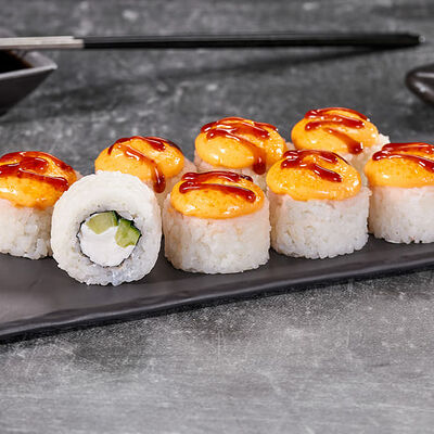 Ролл Икорный фреш в Суши Мастер по цене 319 ₽