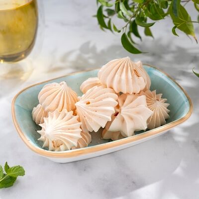 Безе в Петрушка по цене 144 ₽