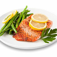 Семга гриль в Mezza Luna