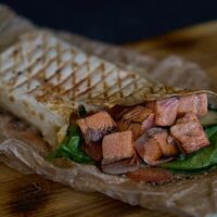 Шаверма с семгой в Порт-брю