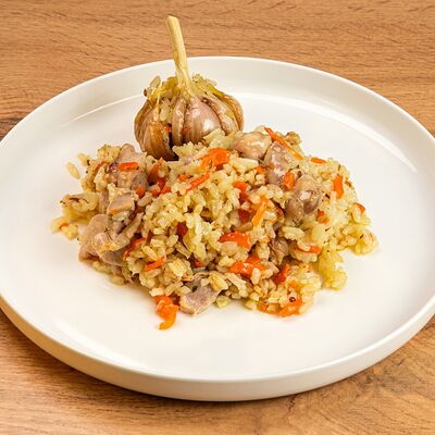 Плов С курицей в Пекарня Кулинария Плюшка Ватрушка по цене 435 ₽