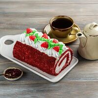 Рулет Красный бархат с малиной в Пышнотесто