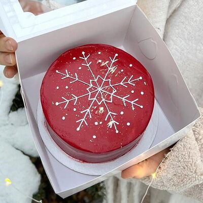 Новогодний бенто-торт Снежинка на Новый год в Cosmo Сakery по цене 2200 ₽