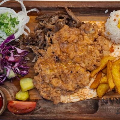 Куриное филе с мясным донером в Shafran по цене 88000 сум