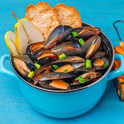 Мидии в соусе кимчи в Pacific по цене 1200 ₽