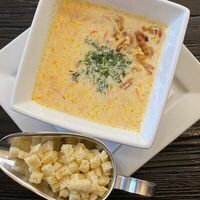 Суп сырный с беконом, гренками в Длинный нос