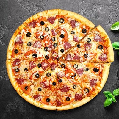 Пицца Салями большаяв ПИКНИК 24/7 по цене 1490 ₽