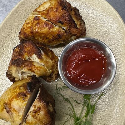 Куриная грудкав Му&За по цене 360 ₽