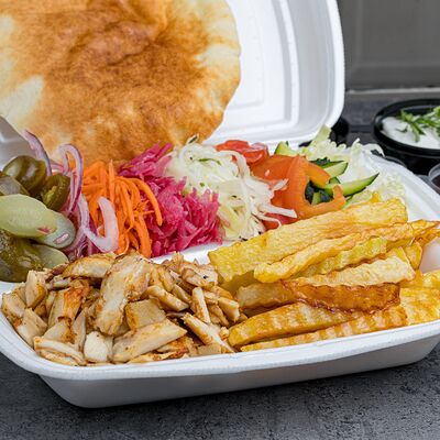 Шаверма на тарелке в А когда не Вкусно?! по цене 466 ₽