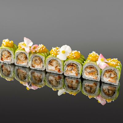 Ролл Хрустящий угорь с авокадо в OUGI по цене 1390 ₽