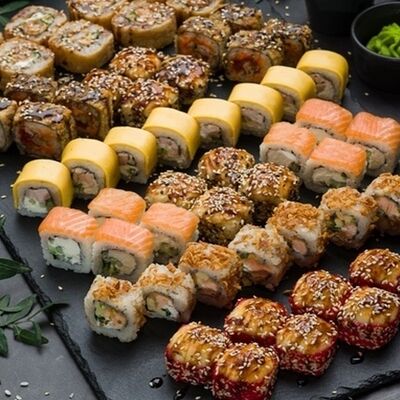 Сет Девичник в ROLLS KING SUSHI KINGDOM по цене 6777 ₽