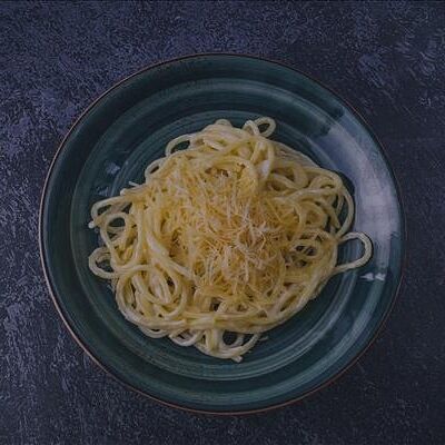 Спагети с сливками в Венеция по цене 330 ₽