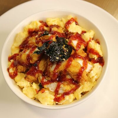 Чикен майо с соусом янгнем в Ramen Mart по цене 2700 ₸