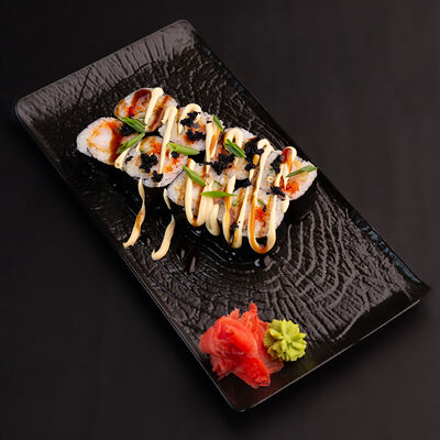 Динамит ролл в Pho Tom по цене 490 ₽