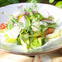 Салат Греческий с муссом сиртаки в Vanana cafe