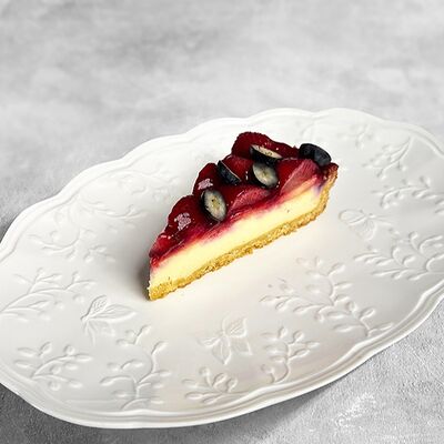 Чизкейк клубничный в MaMa Mia по цене 449 ₽