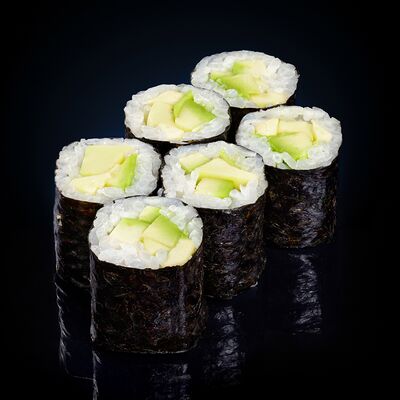 Маки авокадо в Space sushi по цене 395 ₽