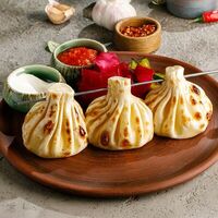 Хинкали с картофелем и грибами на мангале в Bahroma