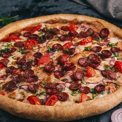 Пицца Охотничья (30 см) в Шеф-Бар по цене 820 ₽