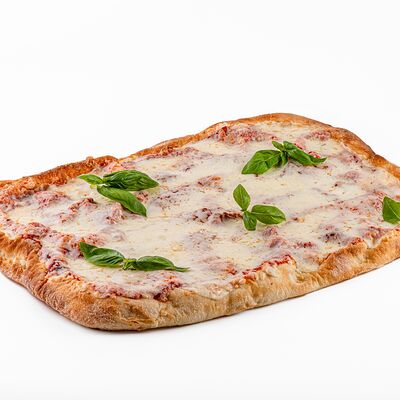 Римская пицца Маргарита в Osteria Basilico по цене 750 ₽