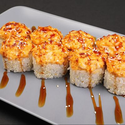 Ролл Запеченный Чикен в Momo Chicken Korean по цене 649 ₽