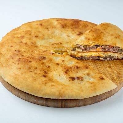 Осетинский пирог Чизбургер в Чудо Блюдо по цене 1785 ₽