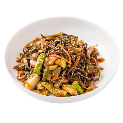 Соба с курицей терияки и овощами в Ромбаба по цене 375 ₽