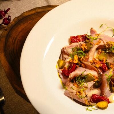 Буженина с хреном в Сметана на Б. Садовой по цене 599 ₽