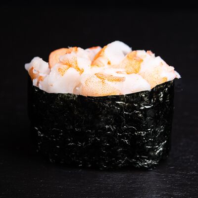 Острый гункан с креветкой в Ньокки по цене 195 ₽