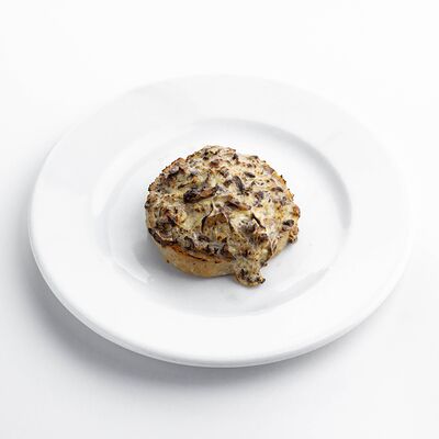 Котлета из поросенка с грибами в Уха из петуха по цене 10 р.