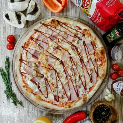 Пицца Мясная в Время есть PIZZA по цене 780 ₽