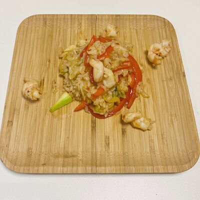 Wok с рисом и овощами, с начинкой на выбор в Рикша по цене 300 ₽