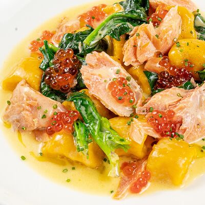 Ньокки с карельской форелью и шпинатом в Miss you по цене 1950 ₽